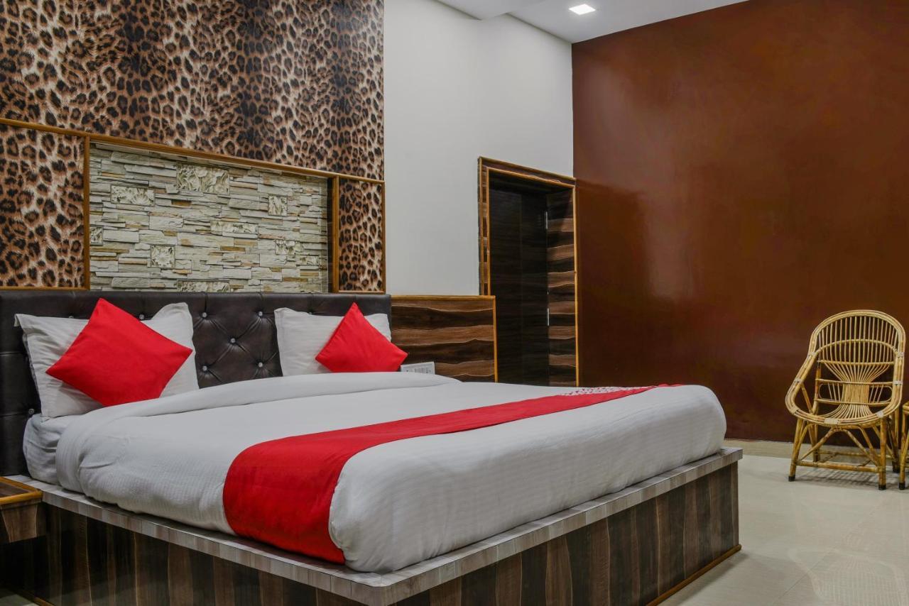 Hotel Oyo 11868 Rk Residency Udajpur Zewnętrze zdjęcie